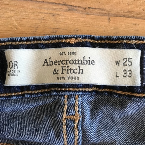 Abercrombie & Fitch Dark Distressed Skinny Jeans - Picture 6 of 8
